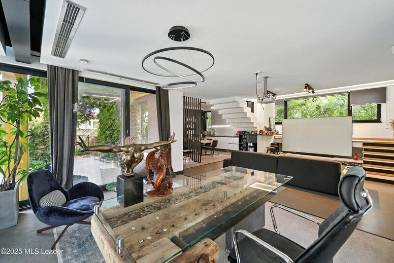 Buftea, 344 mp totali, vila flight house,