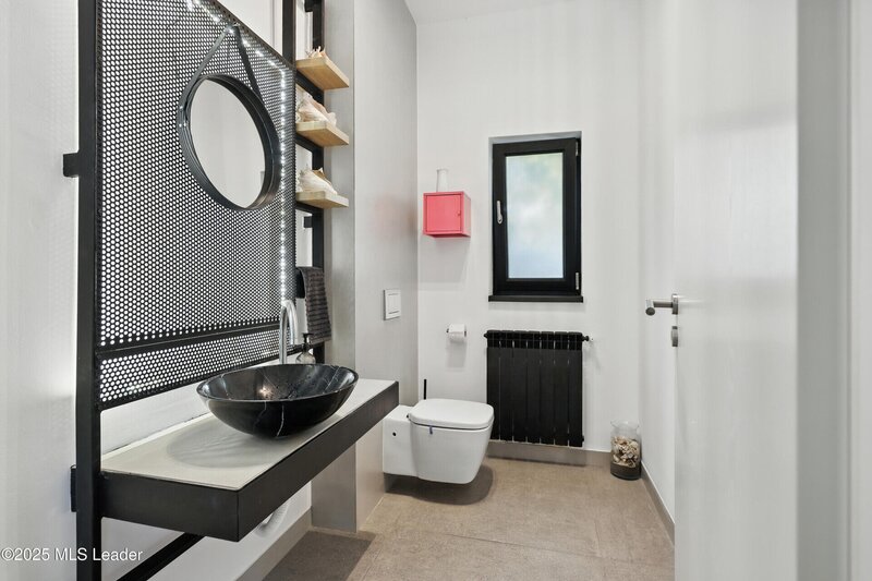 Buftea, 344 mp totali, vila flight house,