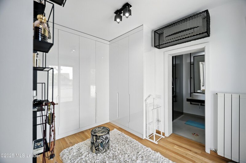 Buftea, 344 mp totali, vila flight house,